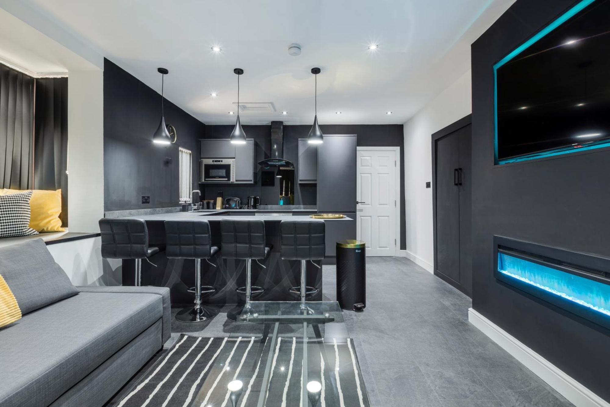 Two Bed Modern Apartment 5Min Walk To Town Centre With Free Parking ! Under New Management Blackpool Eksteriør bilde